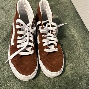 Vans hi skate NEVER WORN